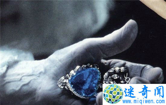 蓝钻“希望”的传奇经历 历任主人纷纷惨死