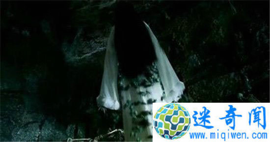 曹操墓惊现灵异现象 千年干尸没有脸!