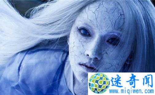 曹操墓惊现灵异现象 千年干尸没有脸!