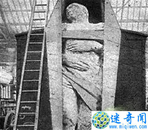人类史前文明巨人骨骸竟是外星人化石