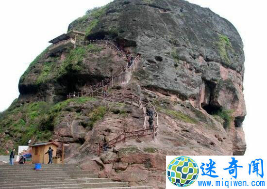 龙虎山悬棺之谜,悬赏四十万仍找不到答案究竟为何