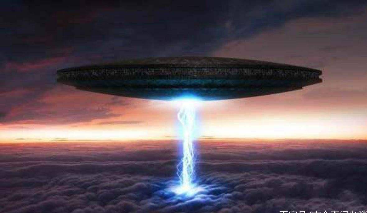 2024成都ufo 成都发现疑似雪茄型长条状UFO