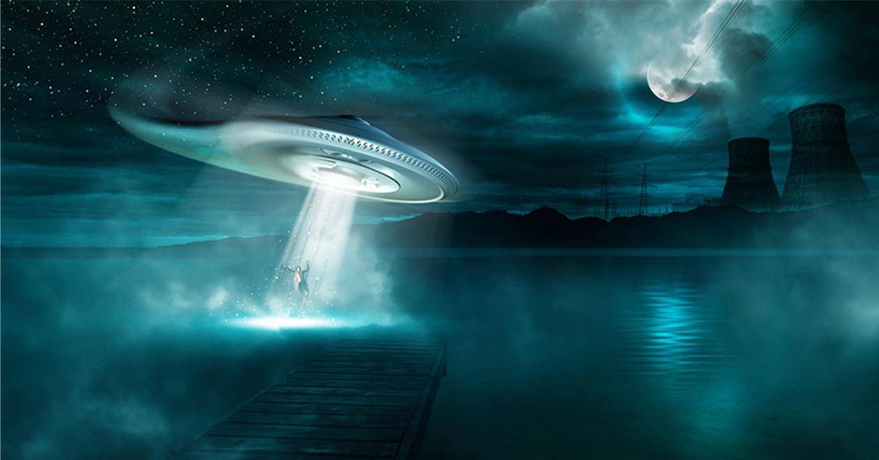 ufo真实照片 ufo飞碟女外星人图片