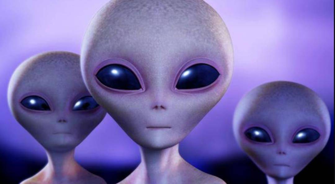 解剖外星人影片引起轰动,十大神秘外星人之谜