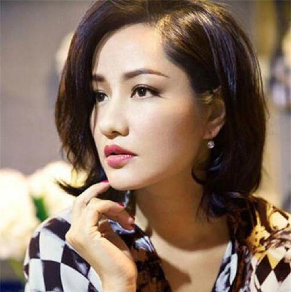 瞿颖自曝因打网球晒得太黑 在长沙机场买咖啡被误以为