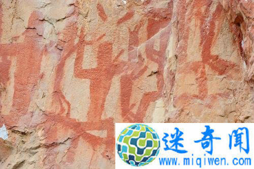 中国广西左江花山岩画文化景观成功申遗 中国广西左江花山岩画文化景观成功申遗