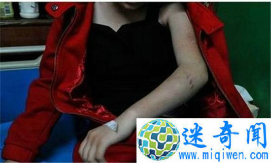 ŮͬѧΧŹ2Сʱ 廮ֱֻΪ