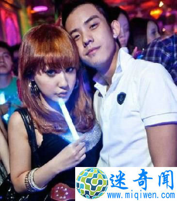 Խ��������:ҹ����Ů�������˷�ָ