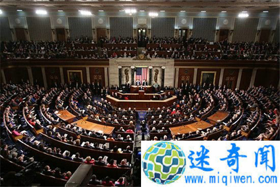 乌克兰不仅姑娘美 干起架来更美!