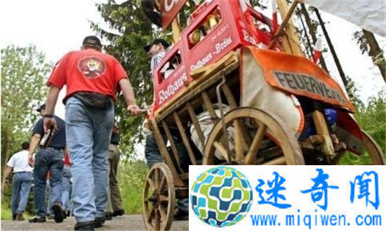 �ձ���̬���ո��׽� ����Ů���㸸��ϴ��