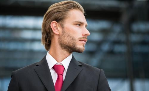 ���ݸ������� ˭�л����ֶӵ���ϸ������˵��