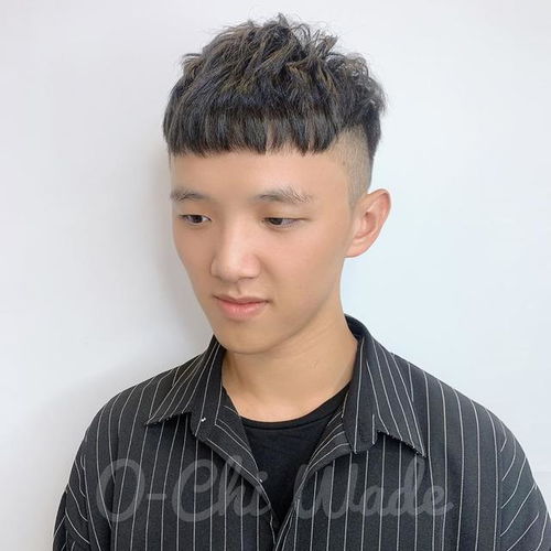 ��Ա�����ĵ��Ӿ�����Щ