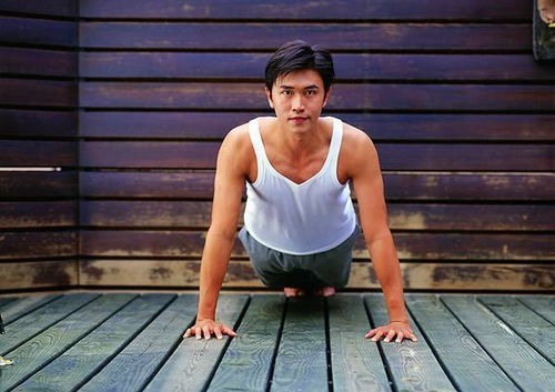 火蓝刀锋娜莎叫啥名 火蓝刀锋娜莎扮演者 个人资料 火蓝刀锋娜莎叫啥名 火蓝刀锋娜莎扮演者 个人资料