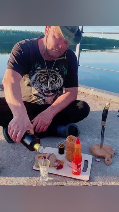 ��ƽ����11���׺�ƽ������1cm