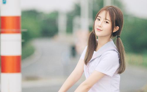 �����ع�͵SIM����· ���ѧ��Ⱥ������թƭ